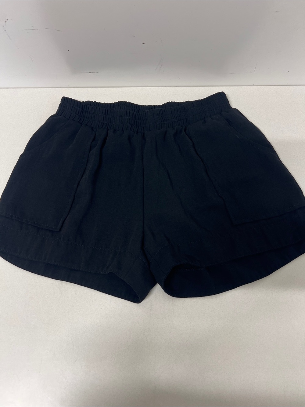 Joy Joy Women's Pull On Black Shorts XS Pockets Light Weight Flowy